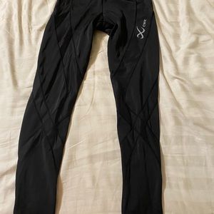 CW-X compression running pants.  Size medium